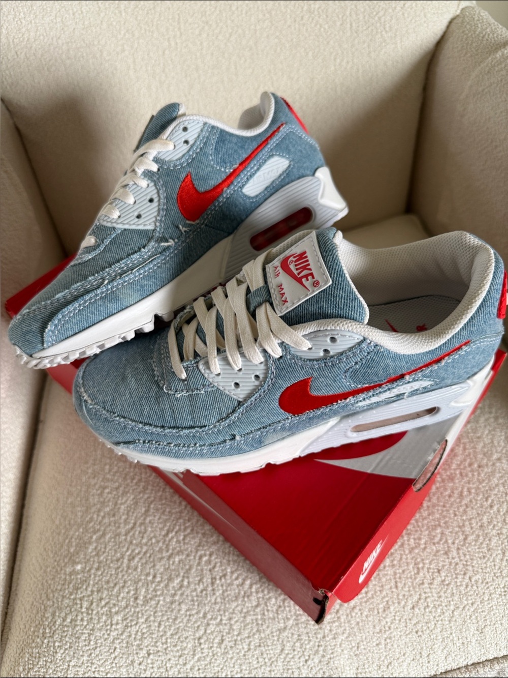 Nike Air Max 90 Denim Sneakers with Red Swoosh DV2120 900
